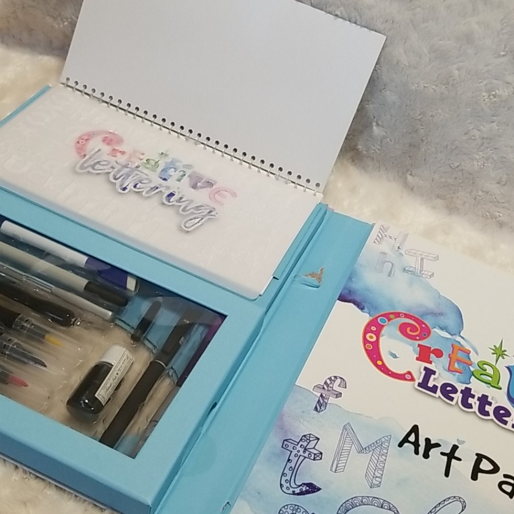 Creative Lettering for young Artists - Picture 3 of 6